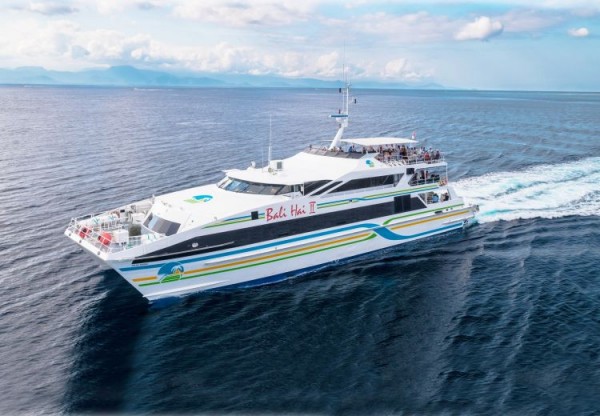 In Bali - Lembongan Island Reef Cruise by Bali Hai Cruise